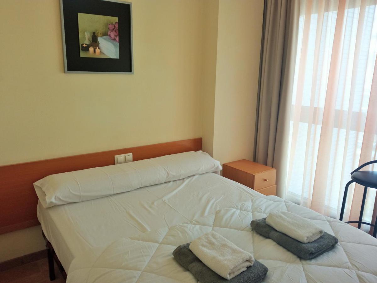 Apartamento Ainara Garden Family Apartman Lloret de Mar Kültér fotó