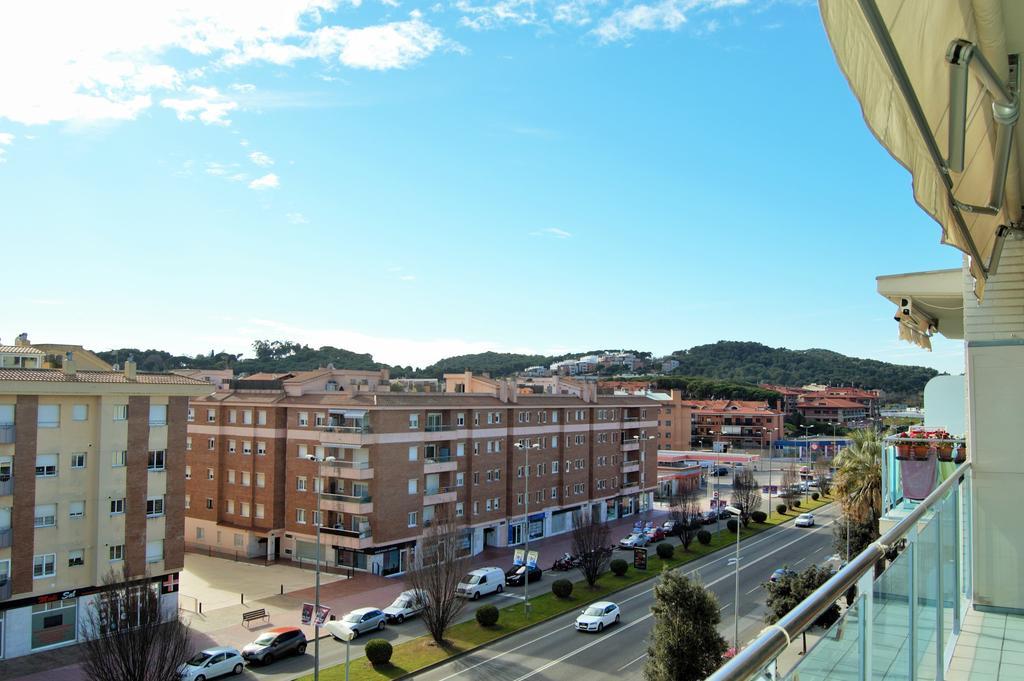 Apartamento Ainara Garden Family Apartman Lloret de Mar Kültér fotó