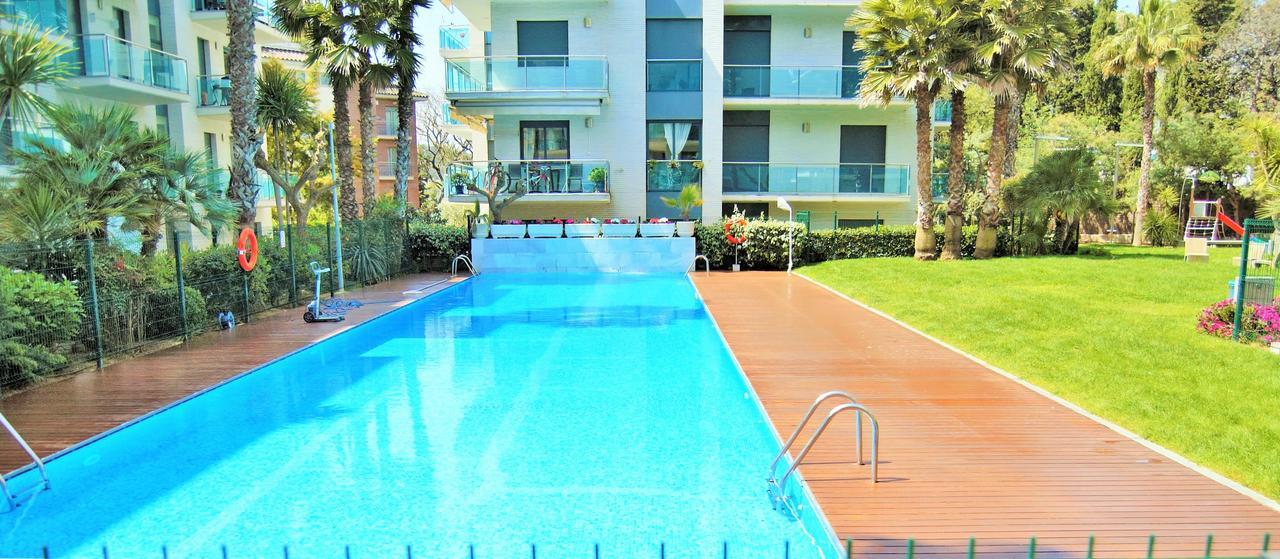 Apartamento Ainara Garden Family Apartman Lloret de Mar Kültér fotó