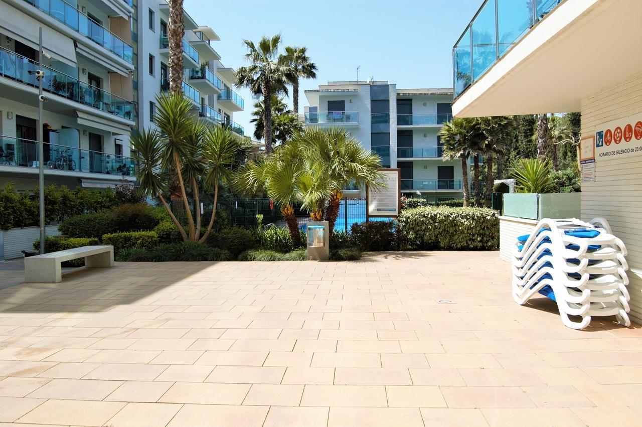 Apartamento Ainara Garden Family Apartman Lloret de Mar Kültér fotó